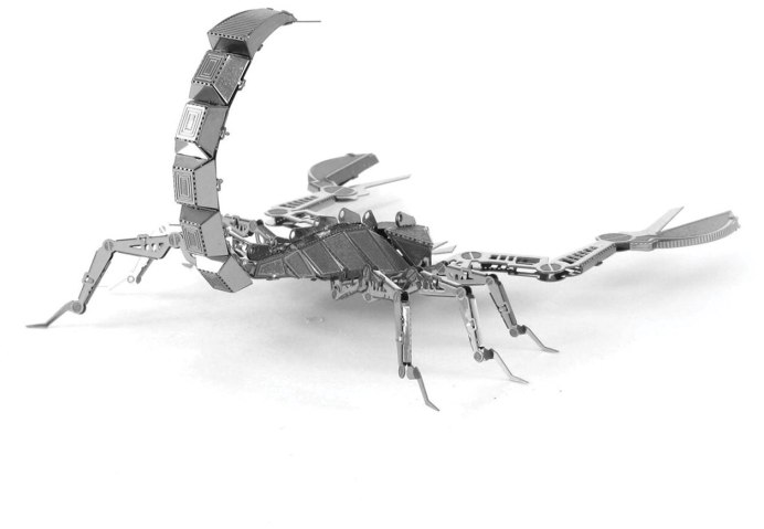 NEPA cinerea (обыкновенный водяной Скорпион)