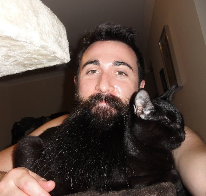 Красивый козел