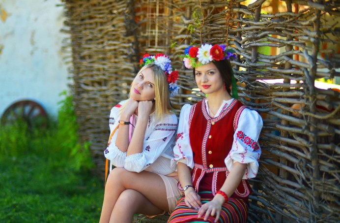 Украиночки три подруги