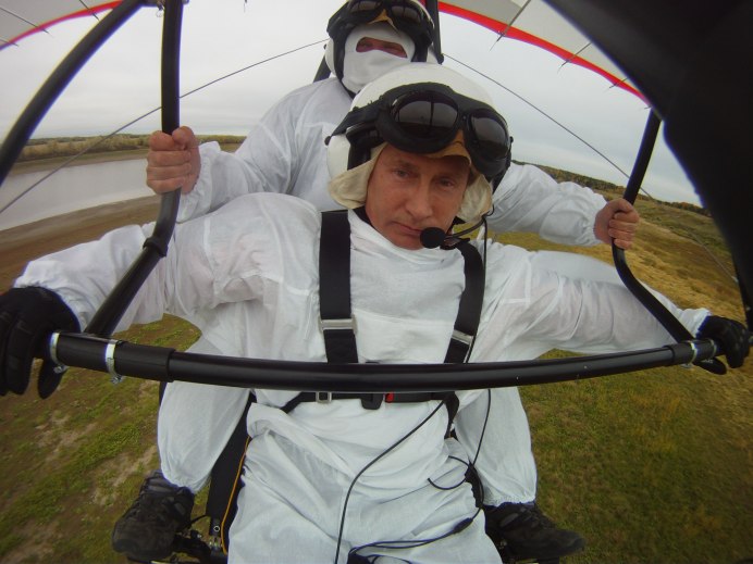 Путин птицы дельтаплан
