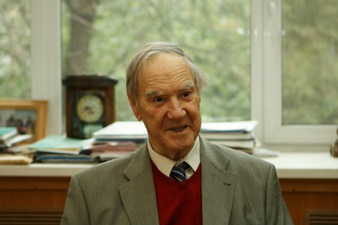 Микроволновка Panasonic nn-st342m