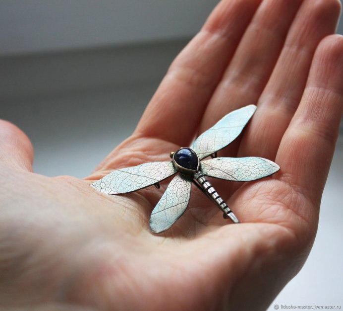 Бескрылые Стрекозы