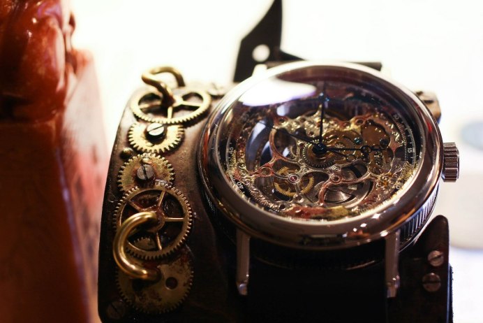 Красивые часы стимпанк