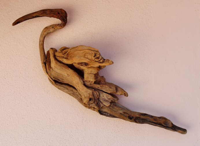 Подставка для тилландсии из коряг