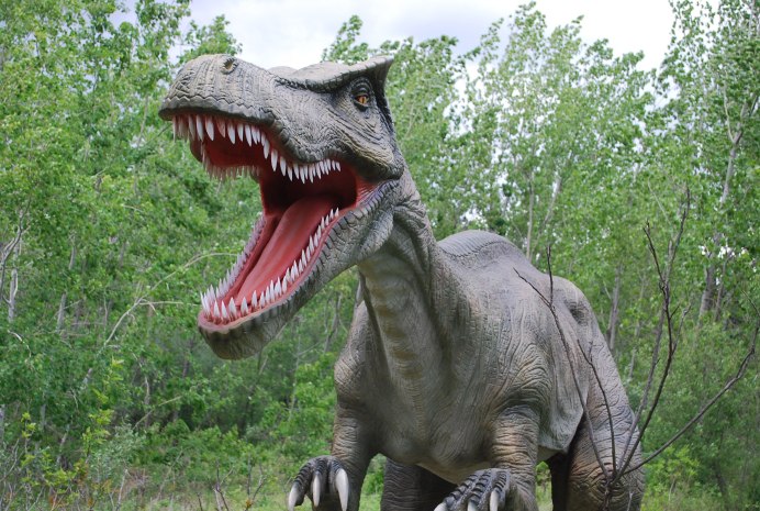 Торвозавр Jurassic World Evolution