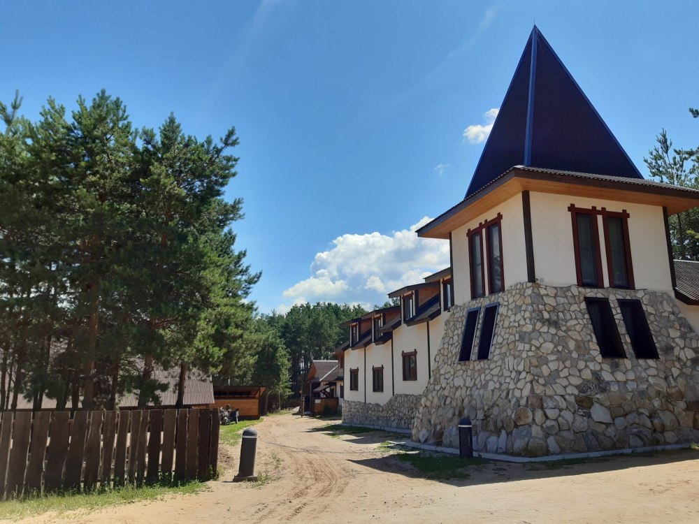 Славянское подворье база отдыха