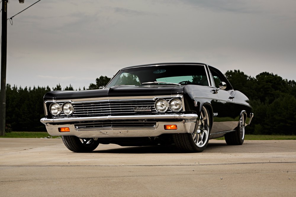 Chevrolet Impala черная