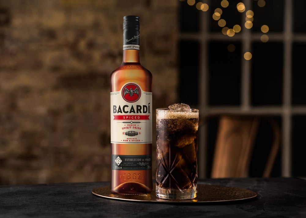 Ром Bacardi Spiced
