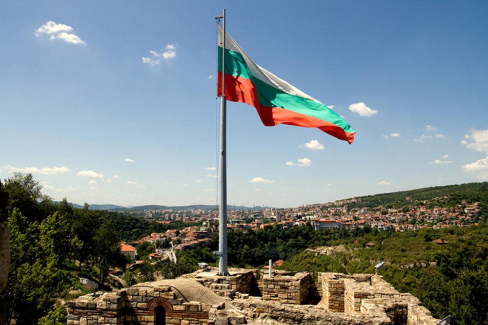 Болгария флаг и достопримечательности