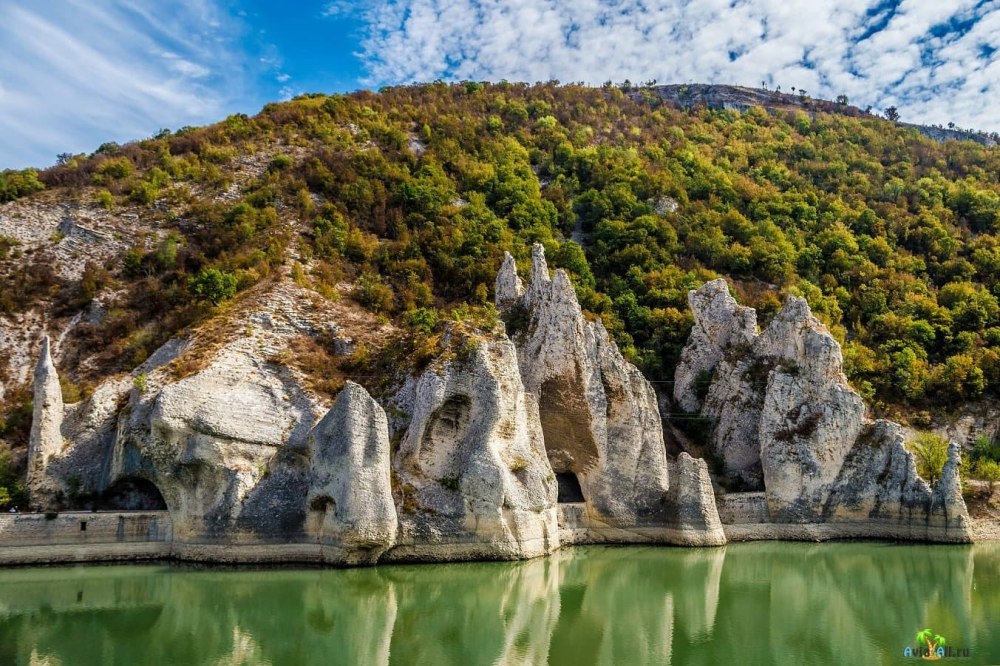 Чудните скали Болгария