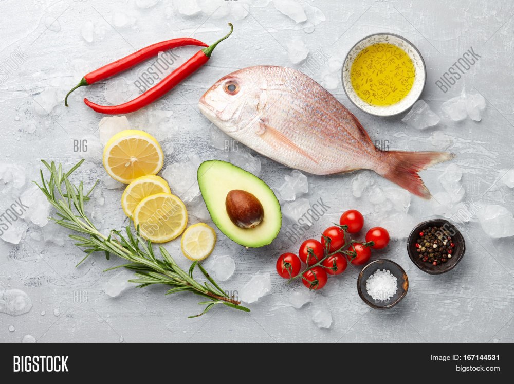 Морской лещ красный пагр Япония