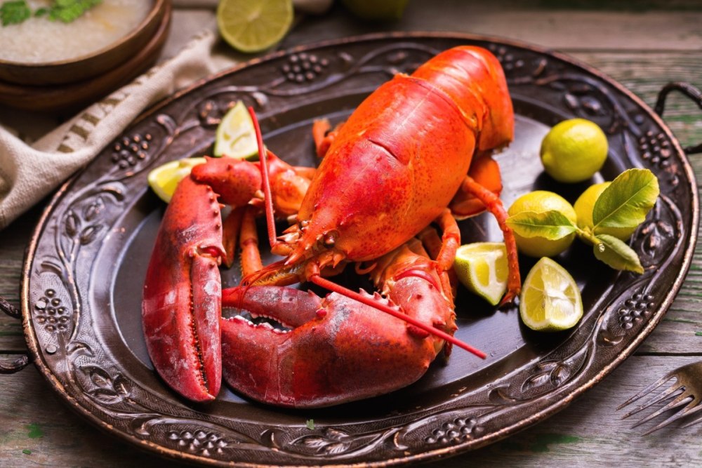 Морепродукты Омар лангуст