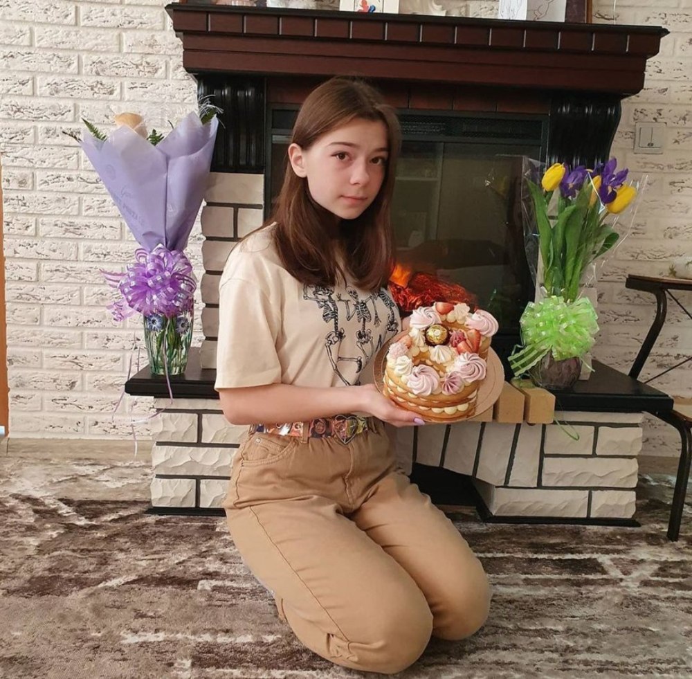 Соня Майер непета