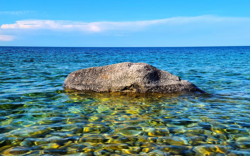 Море галька